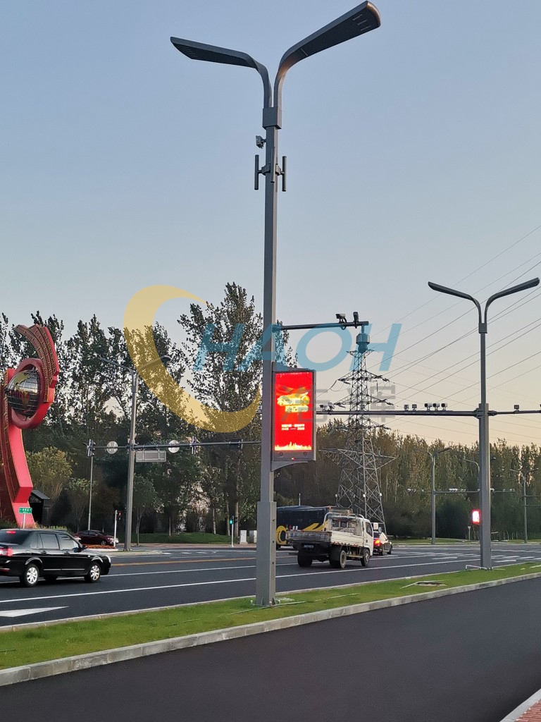 LED灯杆屏价格和这个产品是否及格完全是成正比的