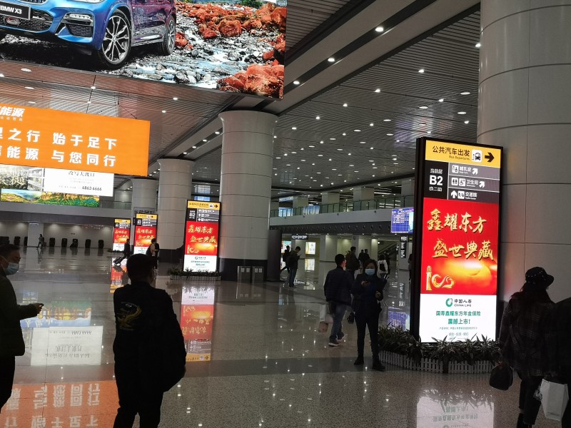 高清智能化户外LED广告机厂家应该怎么去化解当下的前进阻碍？